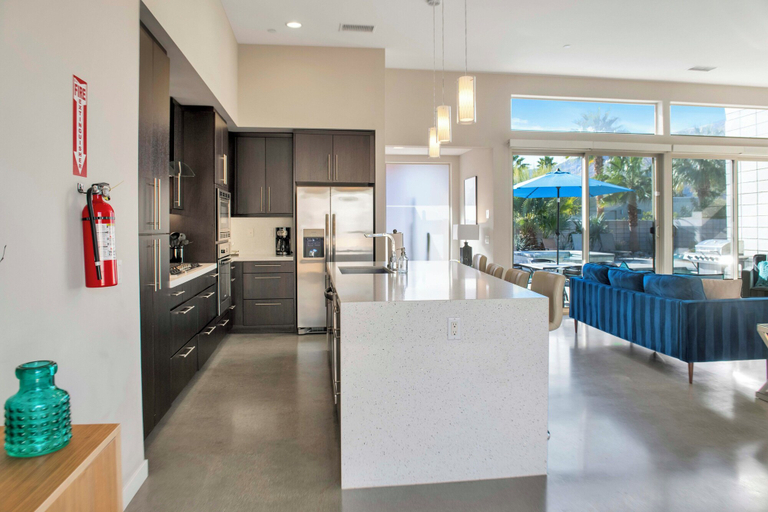 Interior 2, Lucent, Riverside
