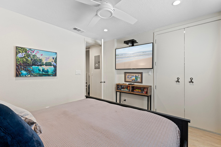 Bedroom 2, Colony Beach Club 246, Volusia
