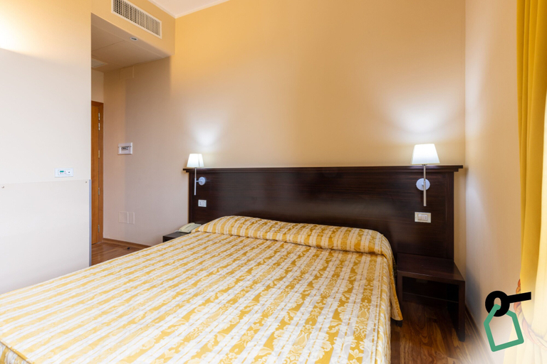 Room 5, Hotiday Cagliari Lungomare, Cagliari