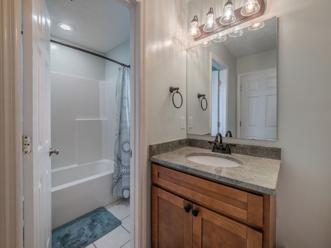 Bathroom 3, Some Beach by Topsail Realty, Pender
