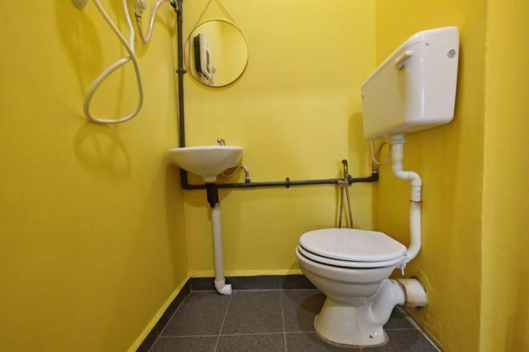 Bathroom 3, Kepayan Inn Kinabalu City, Penampang