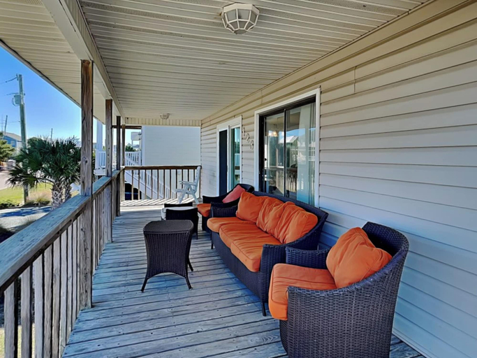 Others 3, Beach Around & Find Out by Topsail Realty, Pender