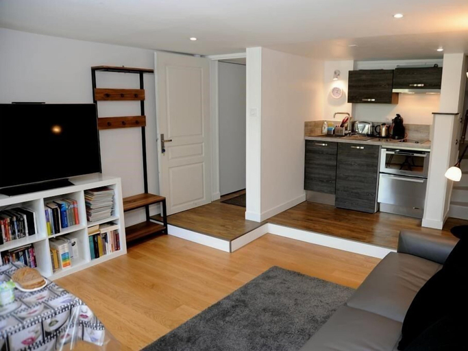 Others 5, 6 Rue Dupuy, Charente
