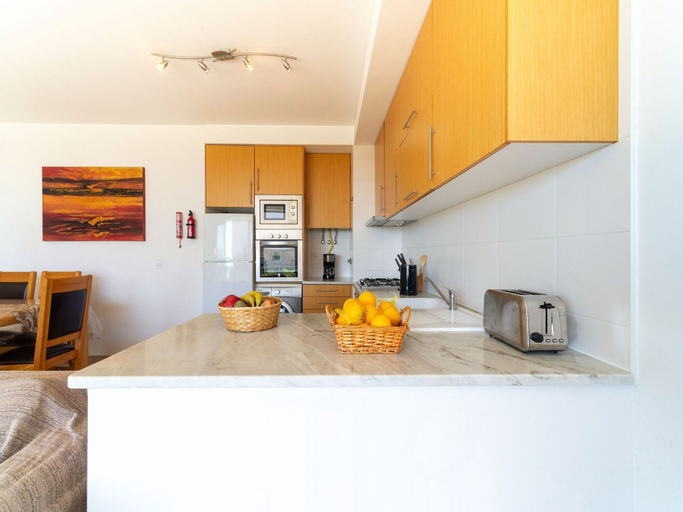 Private kitchen 3, An Idyllic Algarve Home by the Water, Olhão
