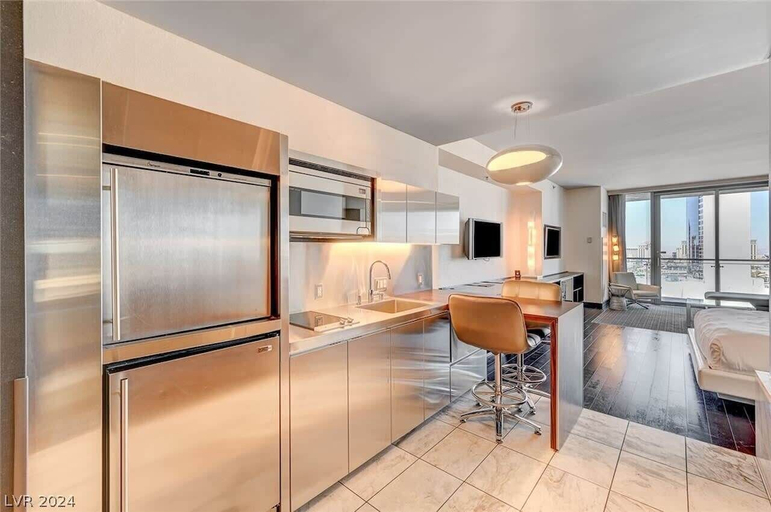 Interior 3, Stunning Strip-view Studio w/ Balcony Access 35308, Clark