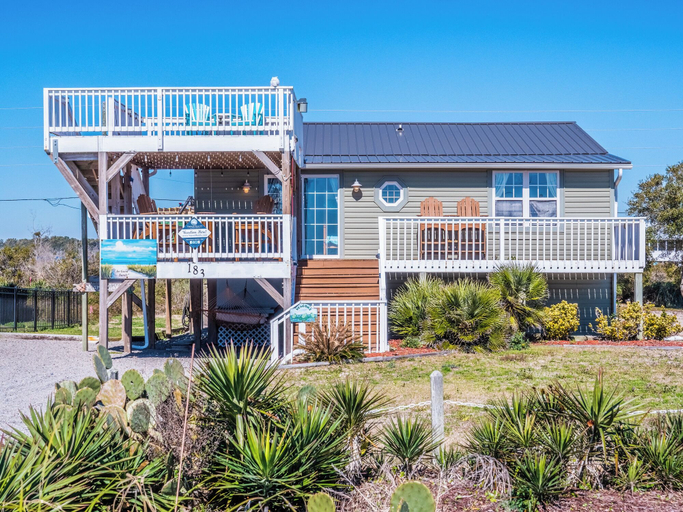 Exterior & Views 2, In Good Sands by Topsail Realty, Onslow