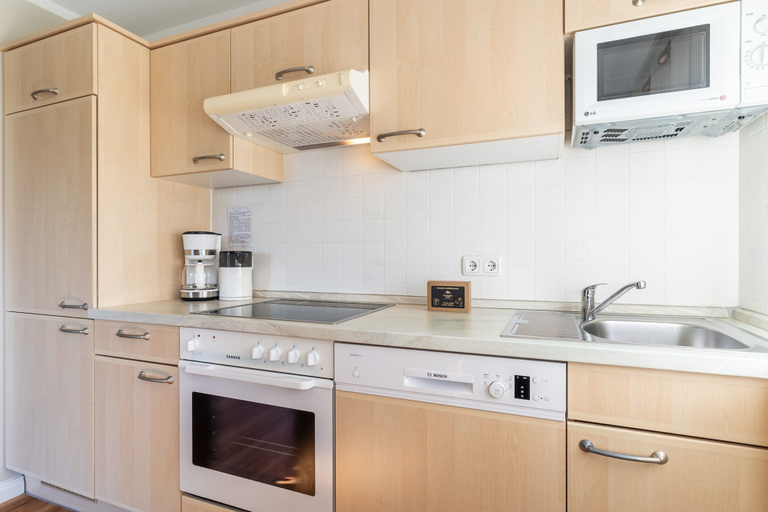 Private kitchen, Ferienwohnung mit Balkon in St.peter-ording, Nordfriesland