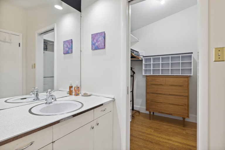 Interior 5, Pineview Haven, Knox