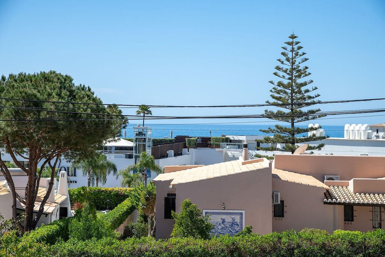 Room 3, Lavanda Magnificent Five Bedroom Villa in Carvoe, Lagoa
