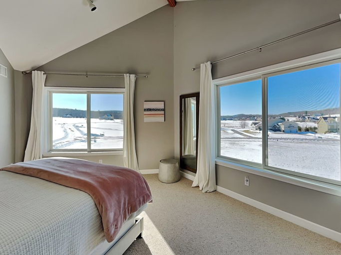 Bedroom 2, Dacha Verde by Taylor Made Deep Creek, Garrett