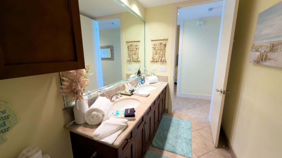 Bathroom 5, Sapphire Exclusivity Luxury Killer Views 3 Bedroom Apts, Cameron