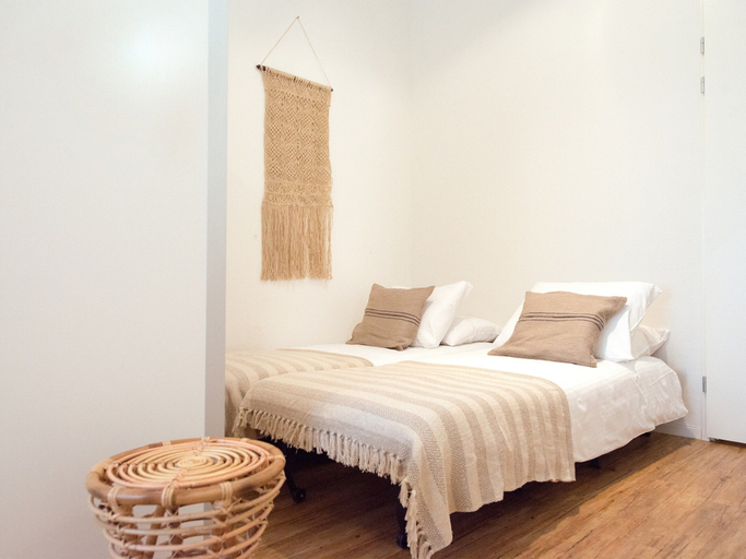 Bedroom 2, Ground Floor Apartment near Scheveningen, The Hague