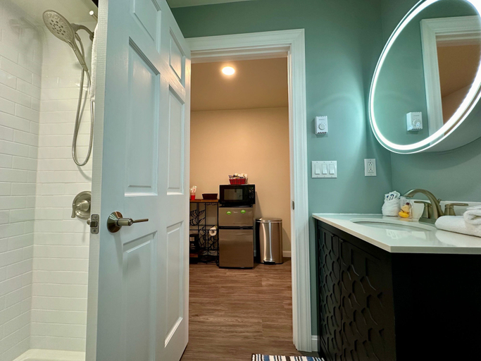 Interior 5, Killington Center 531, Rutland