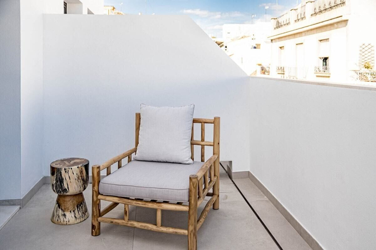 Interior 5, A7- Seaclub Suites by Roomservices, Málaga