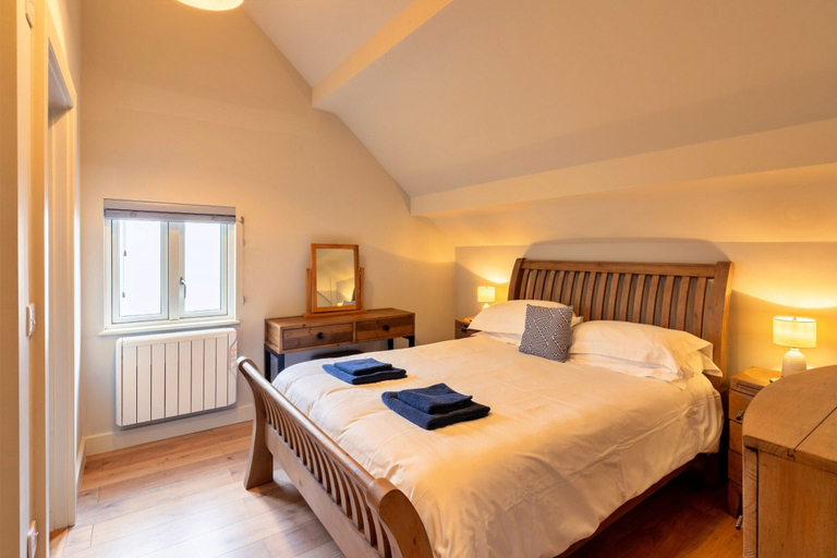 Room 4, Cottage in England Forest With Private Garden, Warwickshire