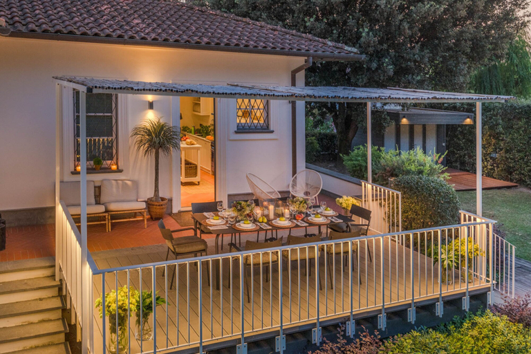 Room 2, Villa Desiree in Pietrasanta, Lucca