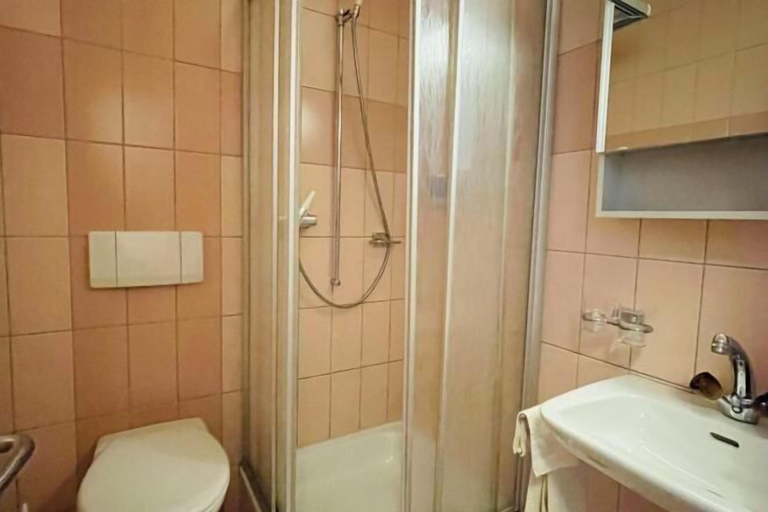 Room 5, St.Jodern, Visp