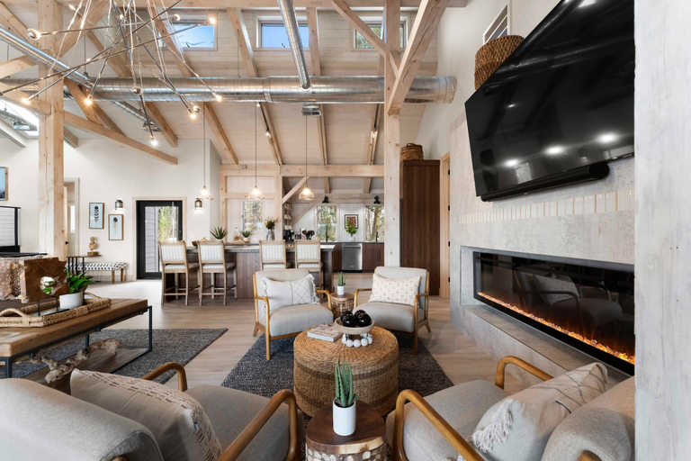 Interior 4, Keenan Beach, Iredell