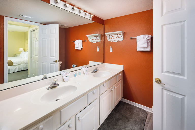 Bathroom, Islander 7004 - Sun, Suit & Sand, Okaloosa