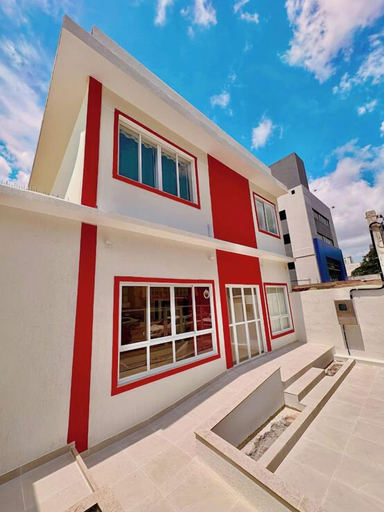 Front of property, Mart's Hotel, Salvador