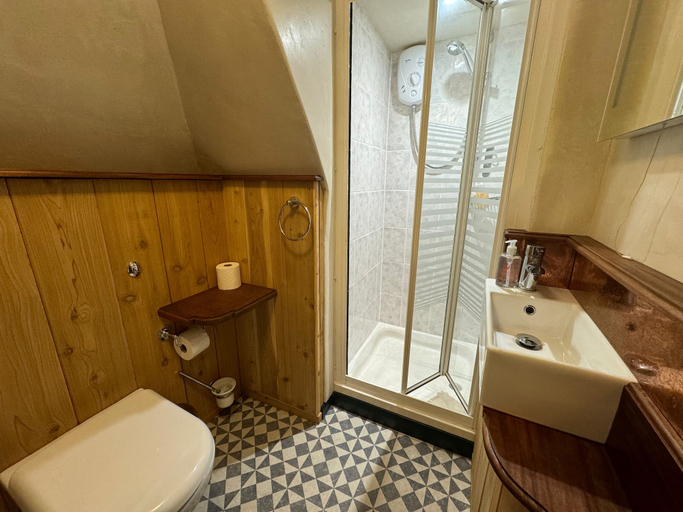 Bathroom 4, Strand House, East Sussex