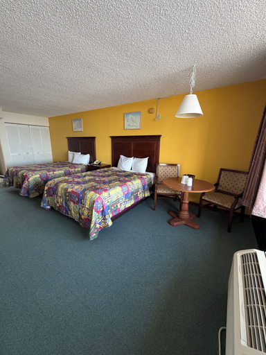 Bedroom 3, South Shores Motel, Volusia