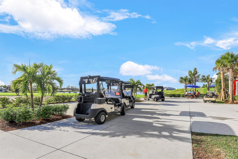 Interior 2, Heritage Landing Haven Resort Amenities + Golf Membership, Charlotte