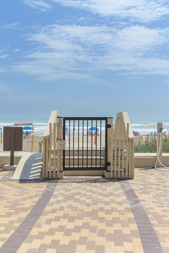 Terrace/patio, Tiki 246 - Beautiful Ocean View 2br Beach Condo 2 Bedroom Condo, Cameron