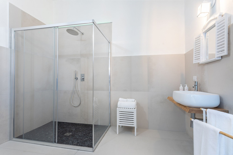 Room 4, Darsena Sunset Apartment II by Wonderful Italy, Syracuse