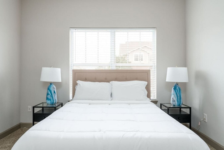Interior 4, Lovely 1-bedroom Keystone, Marion