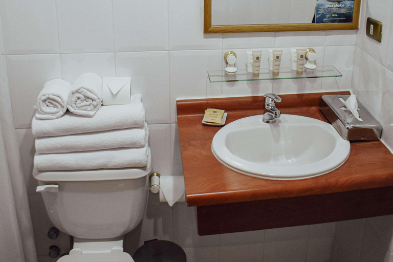Bathroom 3, Park Inn By Radisson, Puerto Varas, Llanquihue