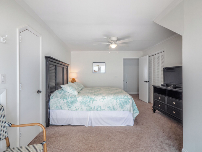 Bedroom 3, Surfside Cottage by Topsail Realty, Pender