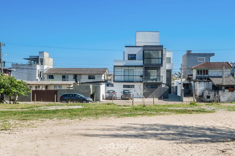 Exterior & Views 2, Complete Stay by the Sea, Just 10 Meters From the Beach - Aars, Florianopolis