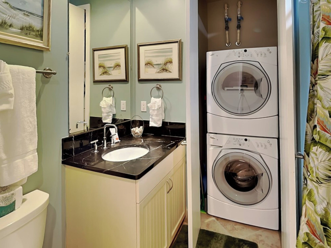 Bathroom 4, Low Tides by Ryson Vacation Rentals, Galveston