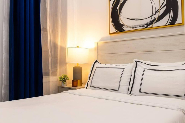 Room 3, 69-2d Stylish Lower East Side 1BR Apt Brand New, New York