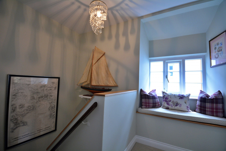 Interior 5, Pet-friendly Coastal Cottage Near Beach, No Deposit, Cornwall