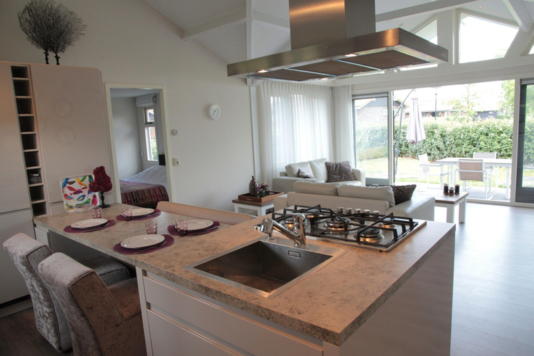 Private kitchen 4, Holiday Home in Kattendijke by the Coast, Goes