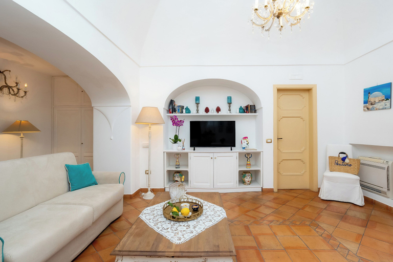 Living area 5, YourHome - Casa Teodora, Salerno