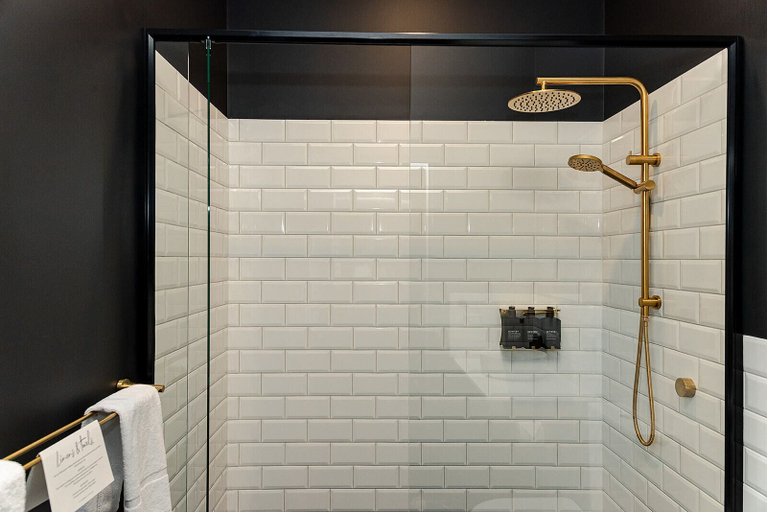 Bathroom 4, The Victoria Rutherglen, Indigo - Pt B