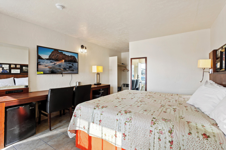 Bedroom 2, Temple View Inn Ogden, Weber