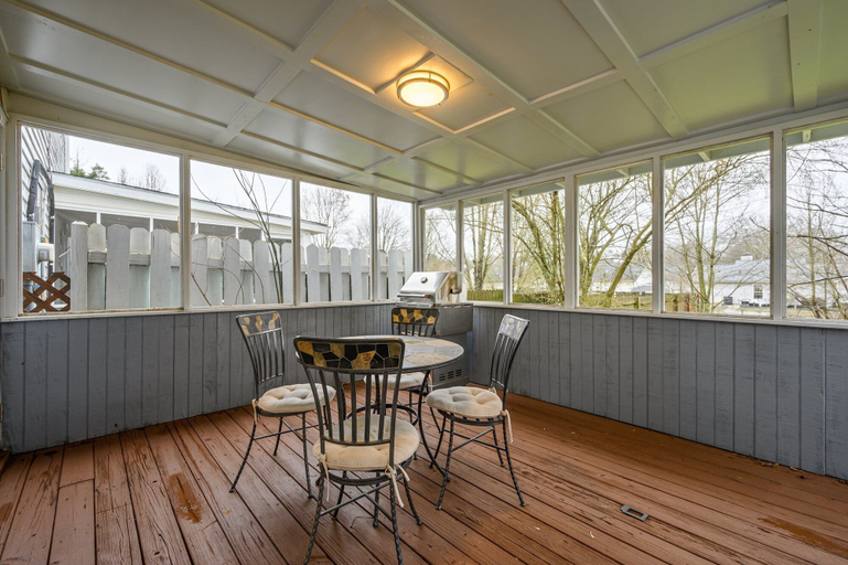 Interior 3, 10 Jill Lane, Cartersville, Bartow