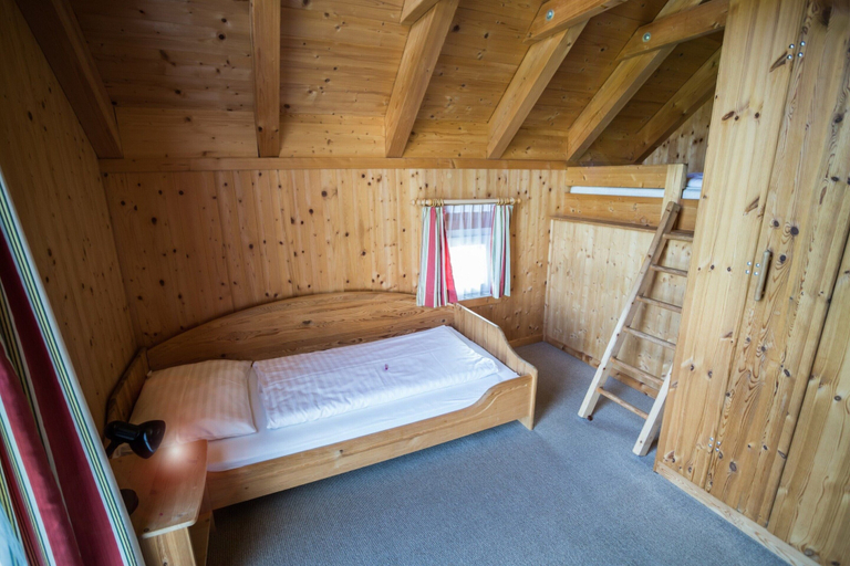 Room 5, Superior Vacation Home With Gallery, Murau