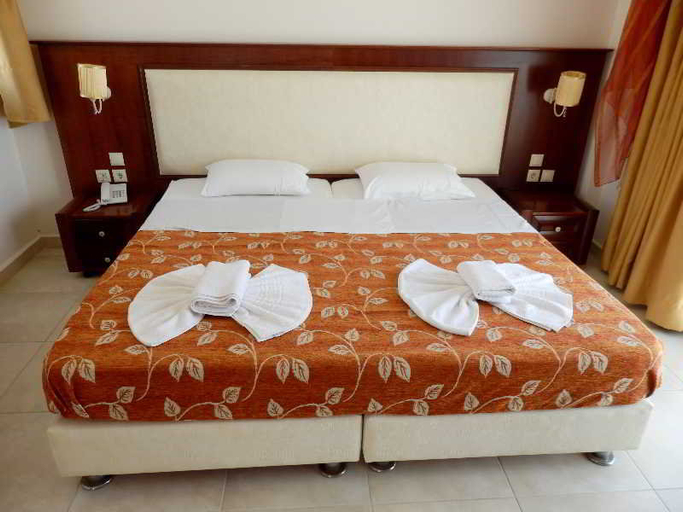 Bedroom 3, Royal Beach Hotel, South Aegean