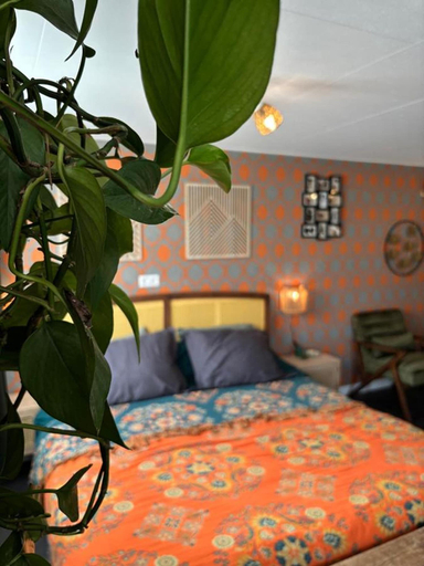 Room 4, Barn Stay With Soul in Noordgouwe, Schouwen-Duiveland