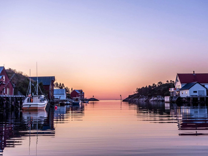 Miscellaneous 4, 6 Person Holiday Home in Averoya, Averøy