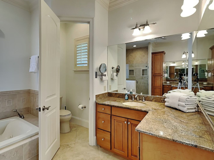 Bathroom 4, Destiny's Paradise by Southern Vacation Rentals, Okaloosa