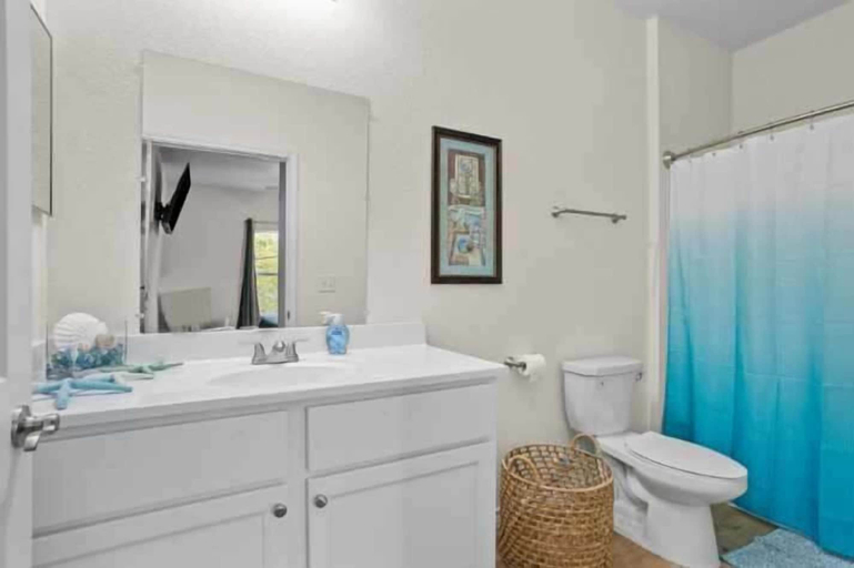 Bathroom 3, Beach Ballin' by Ryson Vacation Rentals, Galveston