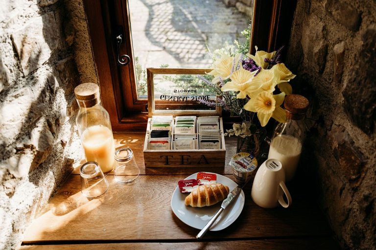 Food & Drinks 4, The Barn B&B, Bridgend