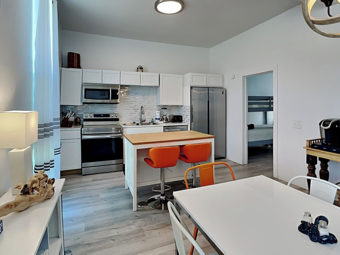Others 4, The Wave Cave by Silver Sands Vacation Rentals, Nueces