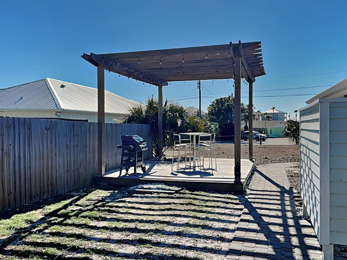 Others 3, A Stone's Throw by Southern Vacation Rentals, Bay